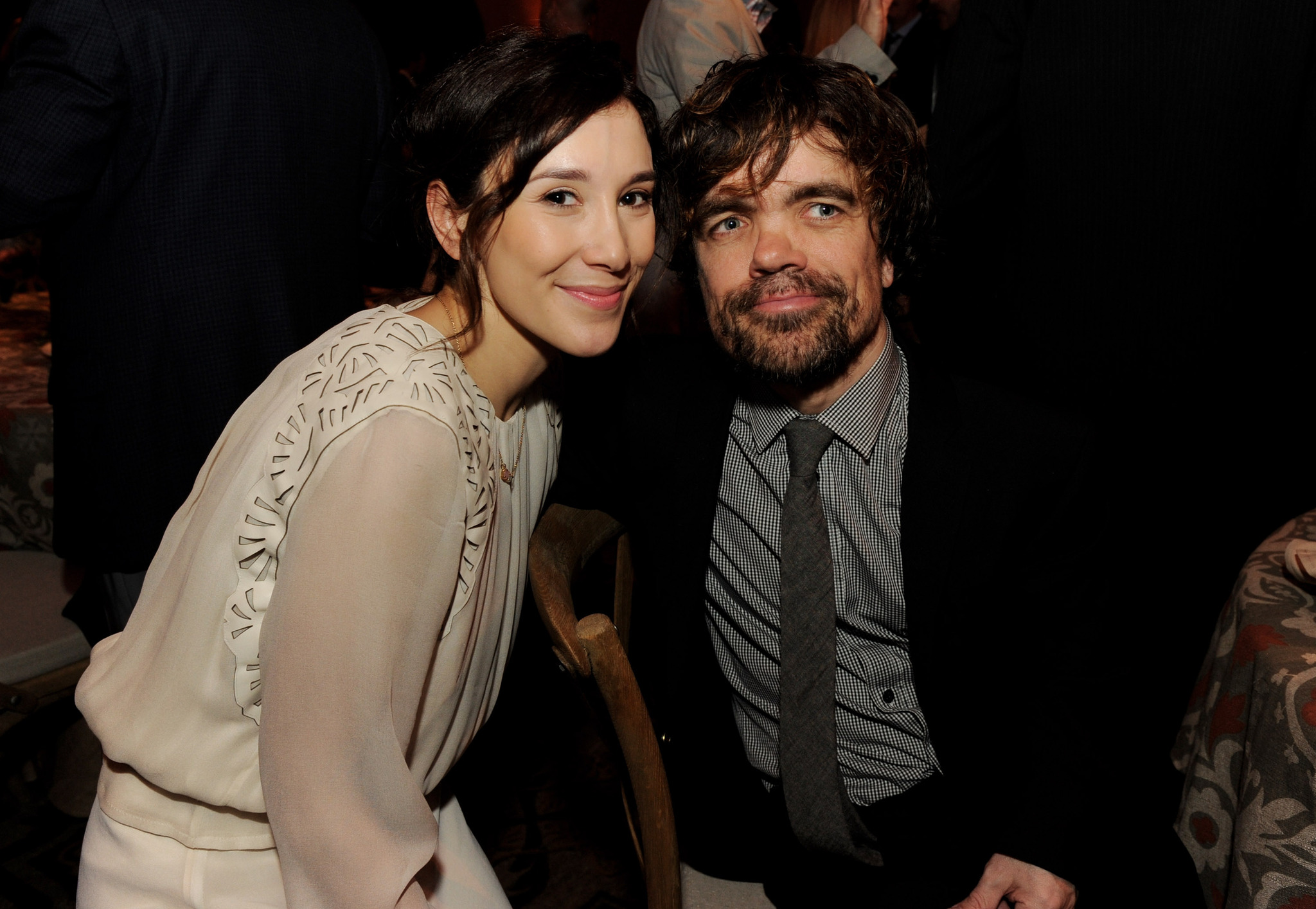 Peter Dinklage and Sibel Kekilli at event of Sostu karai (2011)