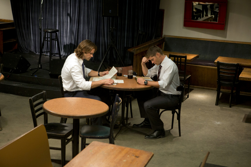 Still of Jensen Ackles, James Dittiger and Jared Padalecki in Supernatural (2005)