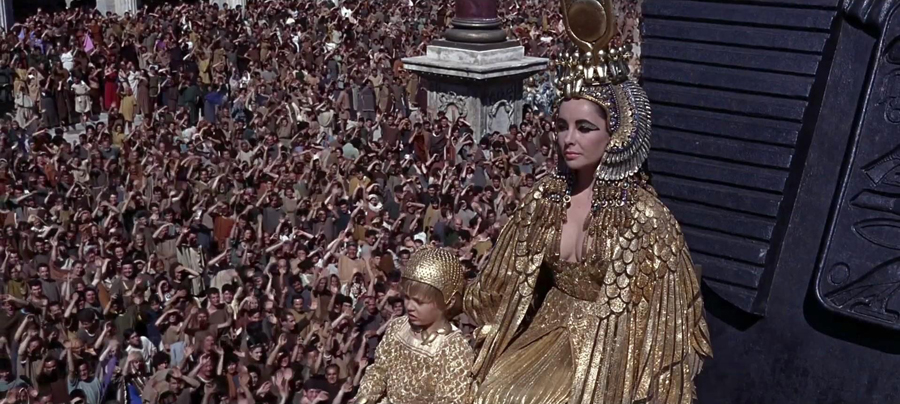 Loris Cesarion in Cleopatra