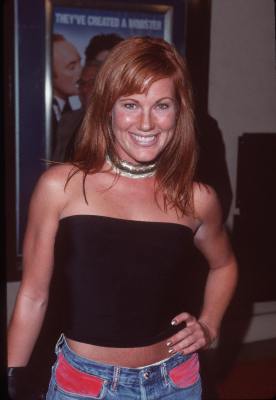 Elisa Donovan at event of Mickey Blue Eyes (1999)