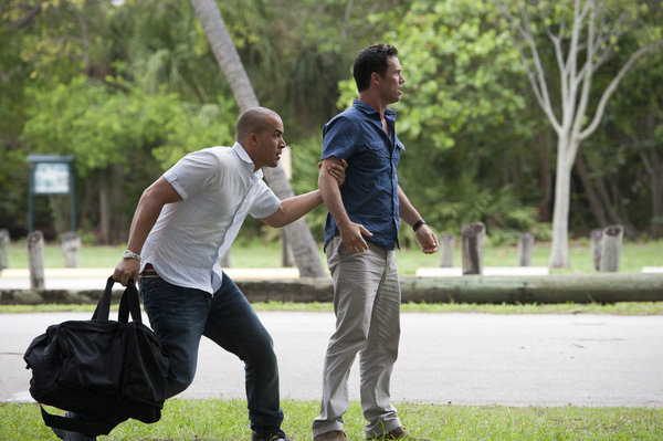 Still of Coby Bell and Jeffrey Donovan in Vilko bilietas (2007)