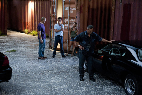 Still of Coby Bell and Jeffrey Donovan in Vilko bilietas (2007)