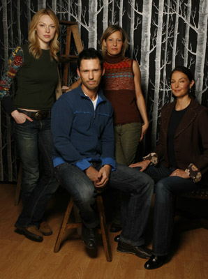 Ashley Judd, Joey Lauren Adams, Jeffrey Donovan and Laura Prepon at event of Come Early Morning (2006)