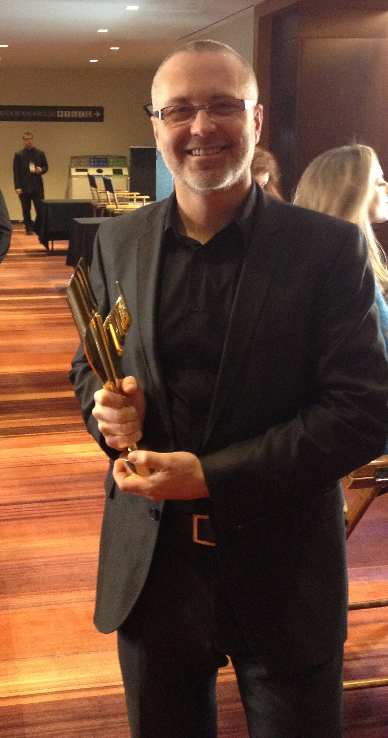 Jim Donovan wins a 2013 Canadian Screen Award for best director in a dramatic TV series for Flashpoint.