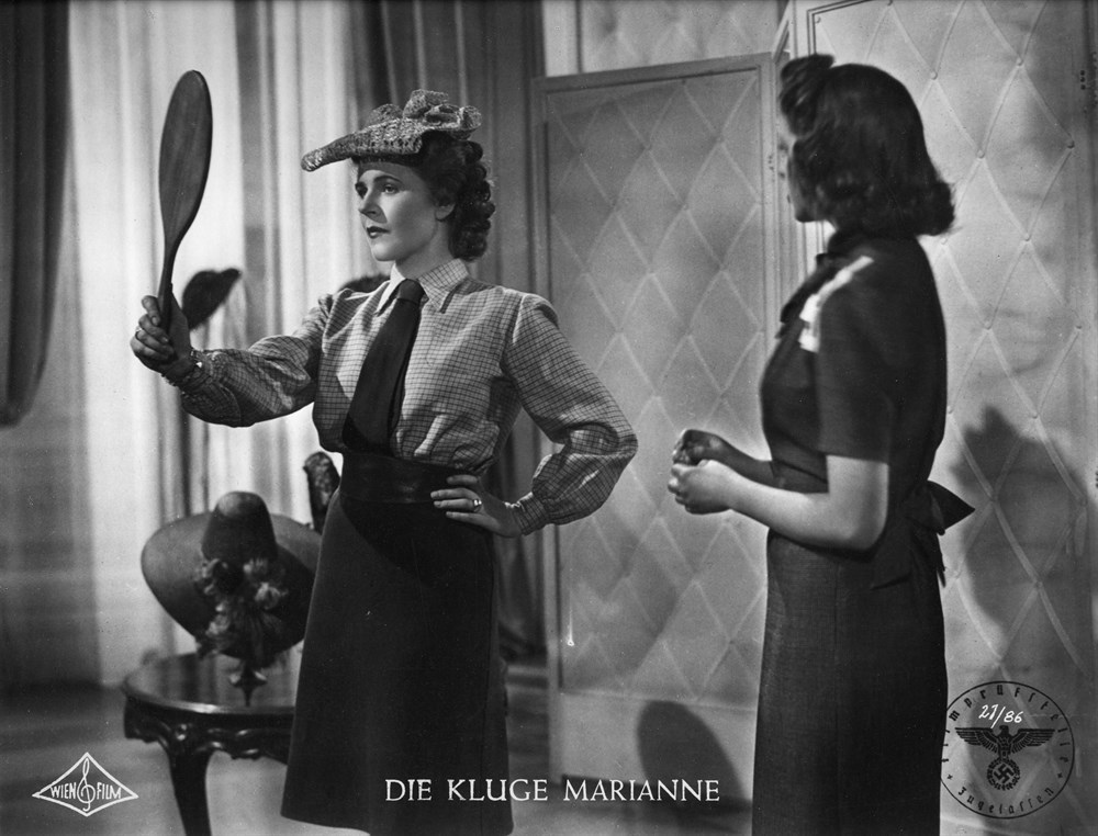 Still of Rosl Dorena in Die kluge Marianne (1943)