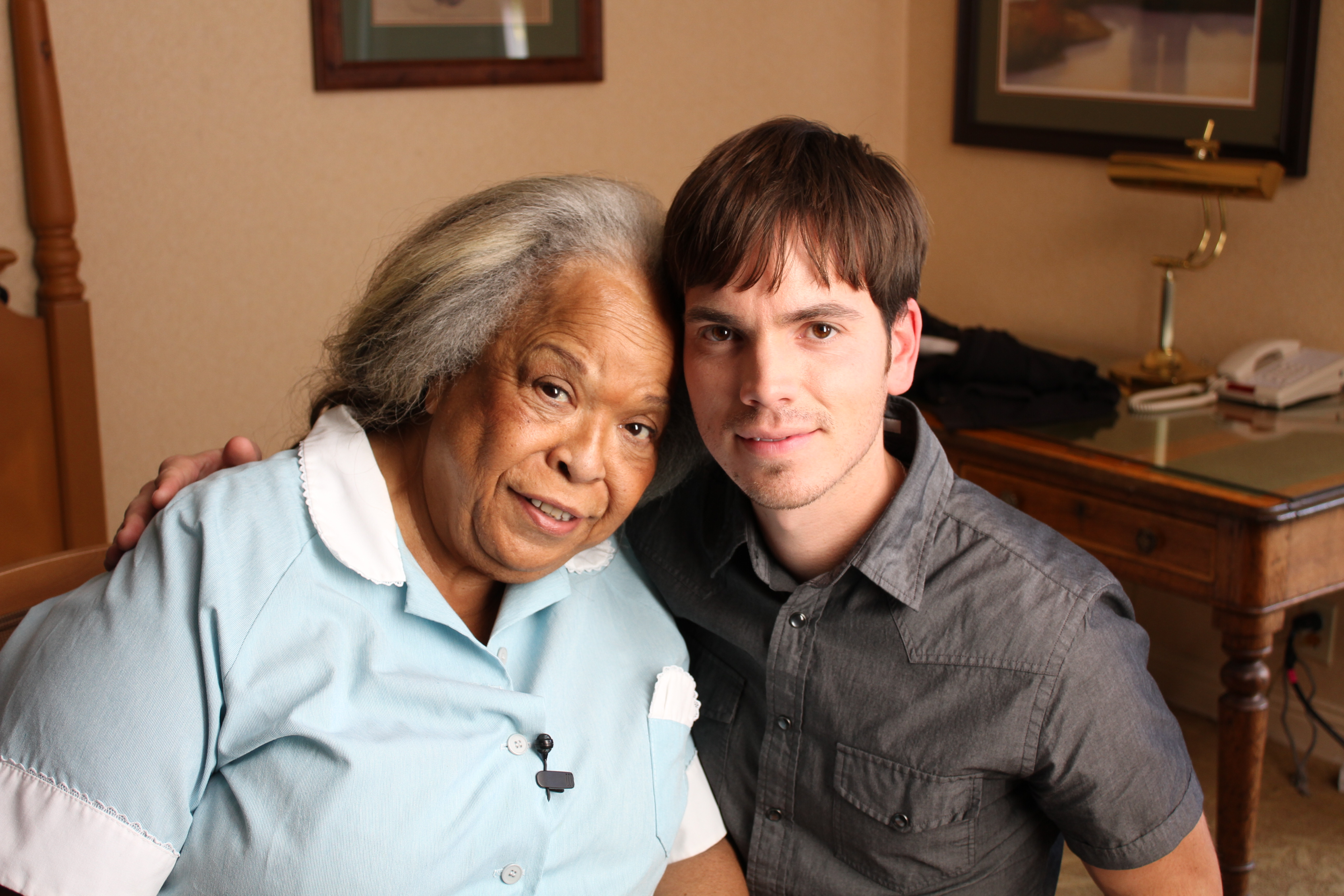 Bradley Dorsey & Della Reese on the set of 