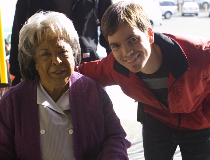 Bradley Dorsey & Della Reese on the set of 