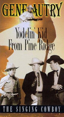 Gene Autry, Jack Dougherty and LeRoy Mason in Yodelin' Kid from Pine Ridge (1937)