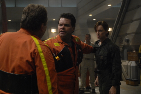 Still of Aaron Douglas in Battlestar Galactica (2004)