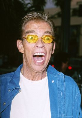 Morton Downey Jr. at event of My 5 Wives (2000)
