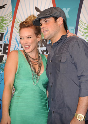 Hilary Duff and Mike Comrie