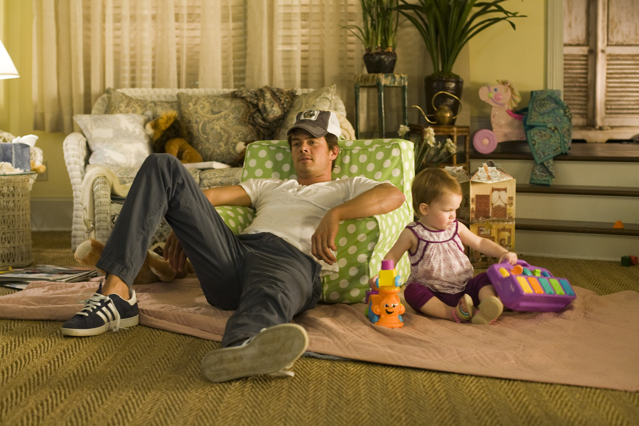 Still of Josh Duhamel in Po vieno stogu (2010)