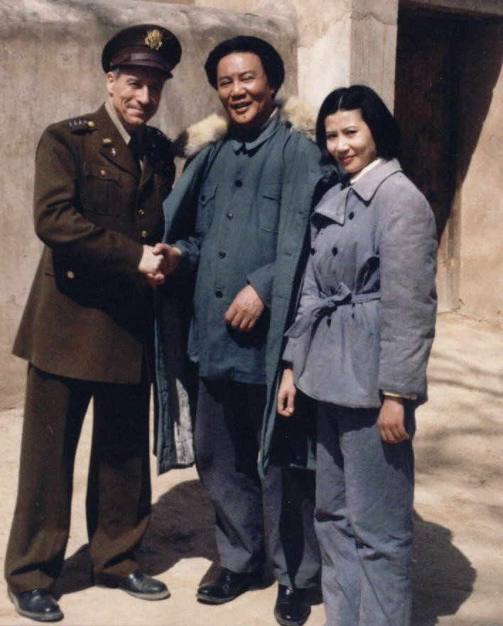 As General George C. Marshall with Mao Zedong and his wife in Yan'an (mainland China) for the 30 episodes mini-series 'War Of China's Fate'