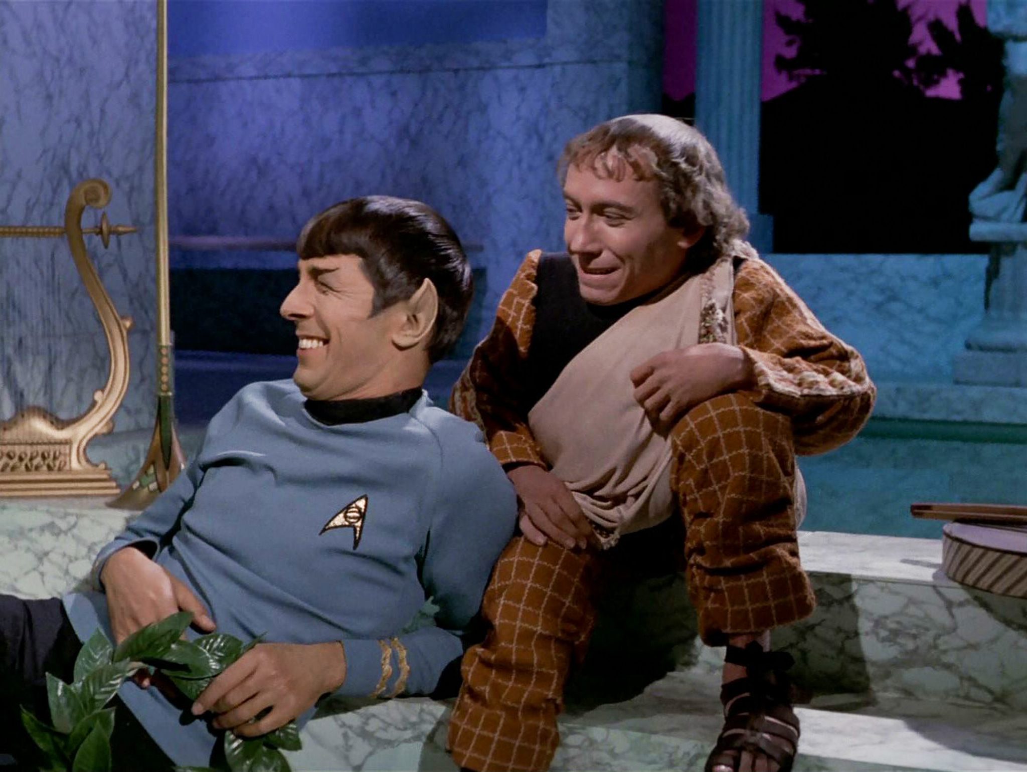 Still of Leonard Nimoy and Michael Dunn in Star Trek (1966)