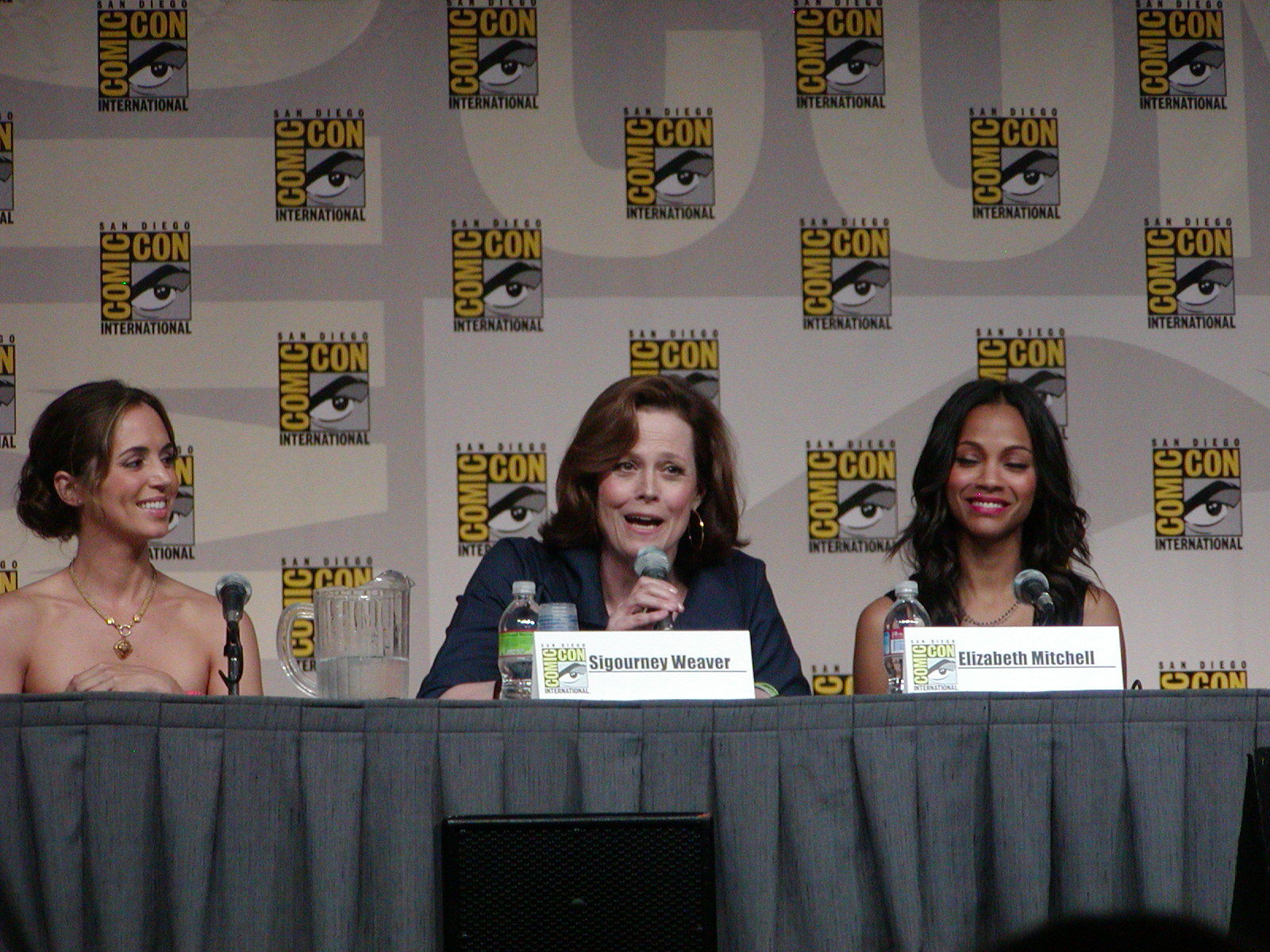 Sigourney Weaver, Eliza Dushku and Zoe Saldana