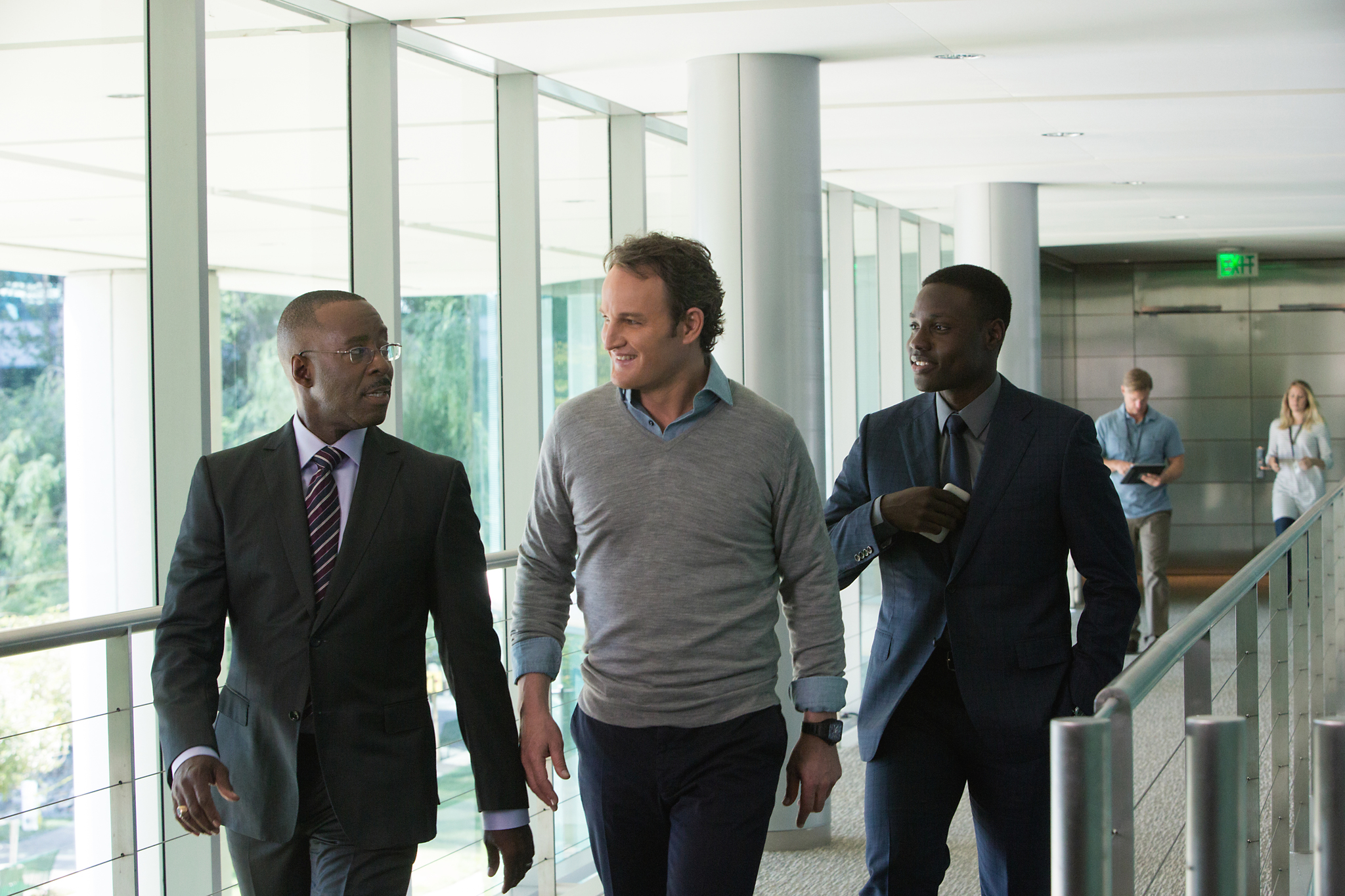 Still of Jason Clarke, Danny Dyson and Dayo Okeniyi in Terminator Genisys (2015)