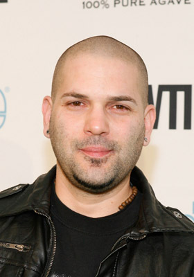 Guillermo Díaz at event of Bon Jovi: When We Were Beautiful (2009)