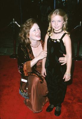 Frances Fisher and Francesca Eastwood at event of Space Cowboys (2000)