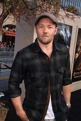 Joel Edgerton at event of Legend of the Guardians: The Owls of Ga'Hoole (2010)