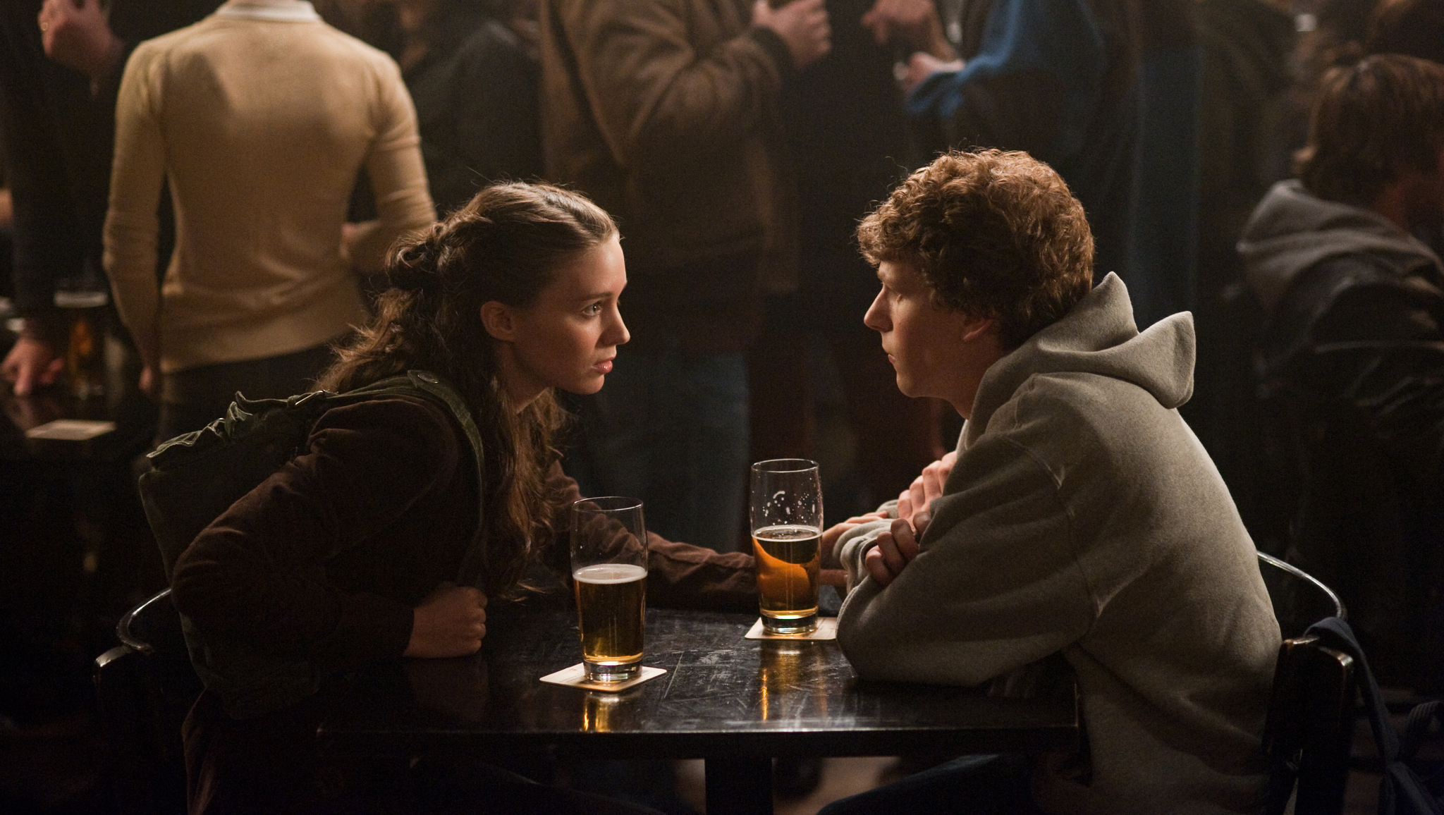 Still of Jesse Eisenberg and Rooney Mara in The Social Network (2010)