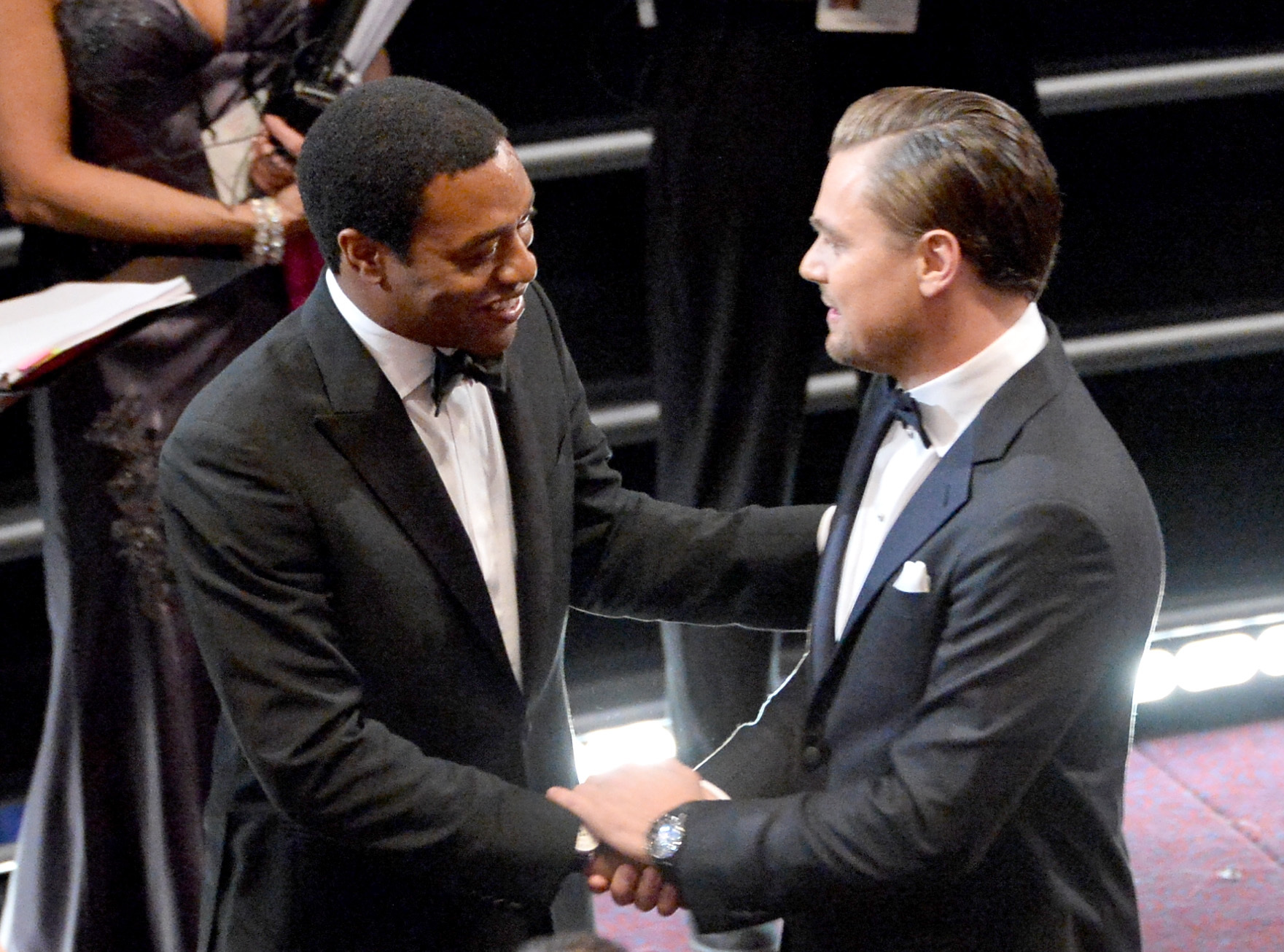 Leonardo DiCaprio and Chiwetel Ejiofor at event of The Oscars (2014)