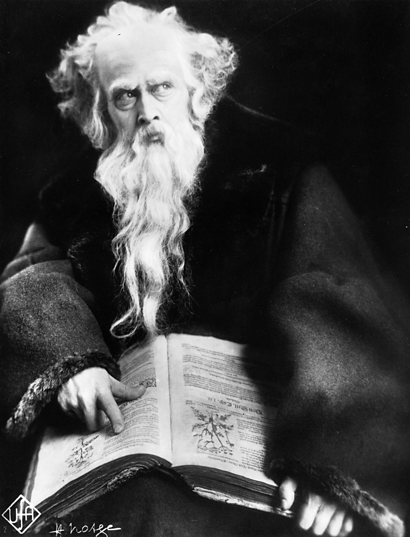 Gösta Ekman in Faust: Eine deutsche Volkssage (1926)