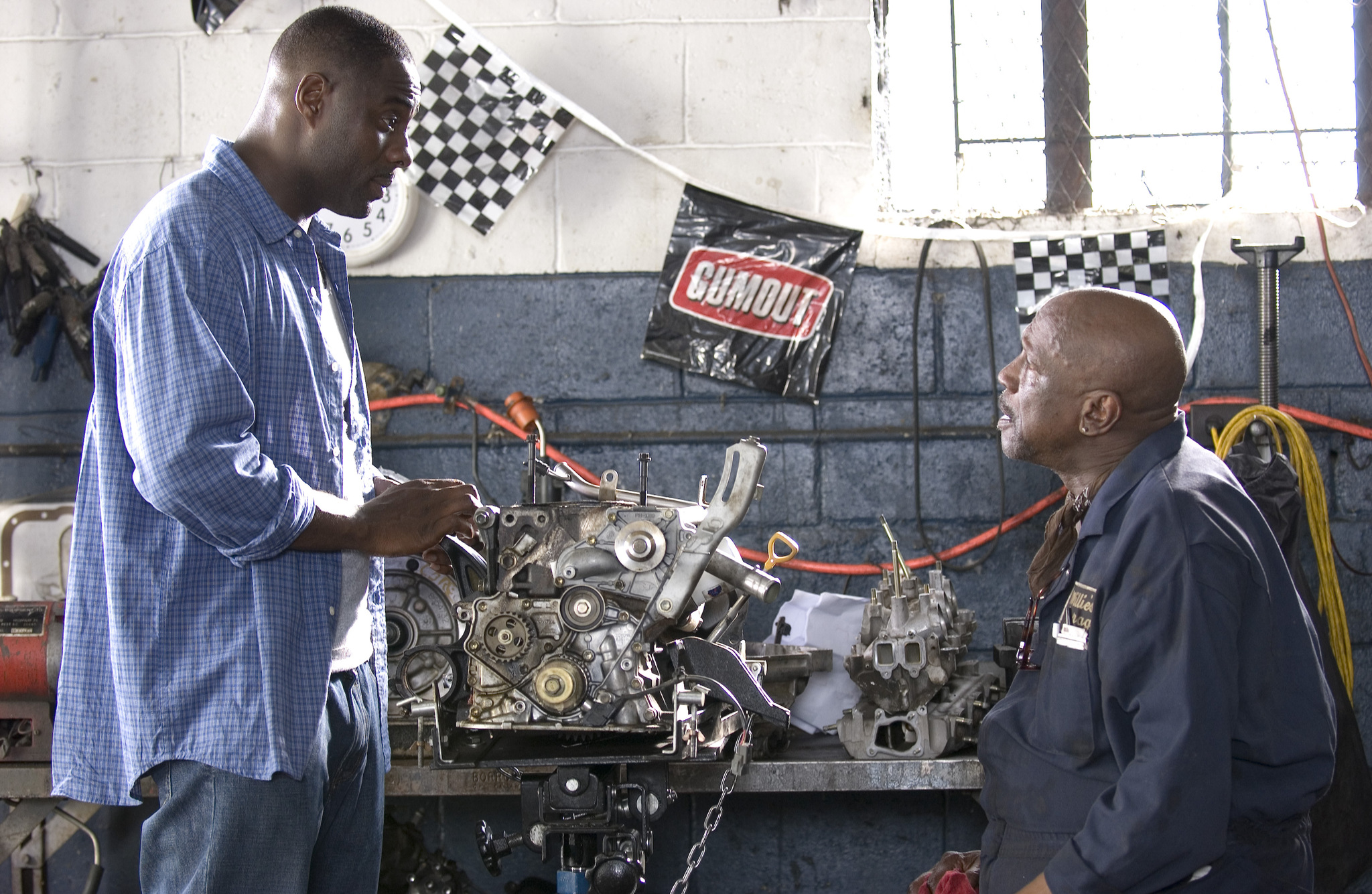 Still of Louis Gossett Jr. and Idris Elba in Daddy's Little Girls (2007)