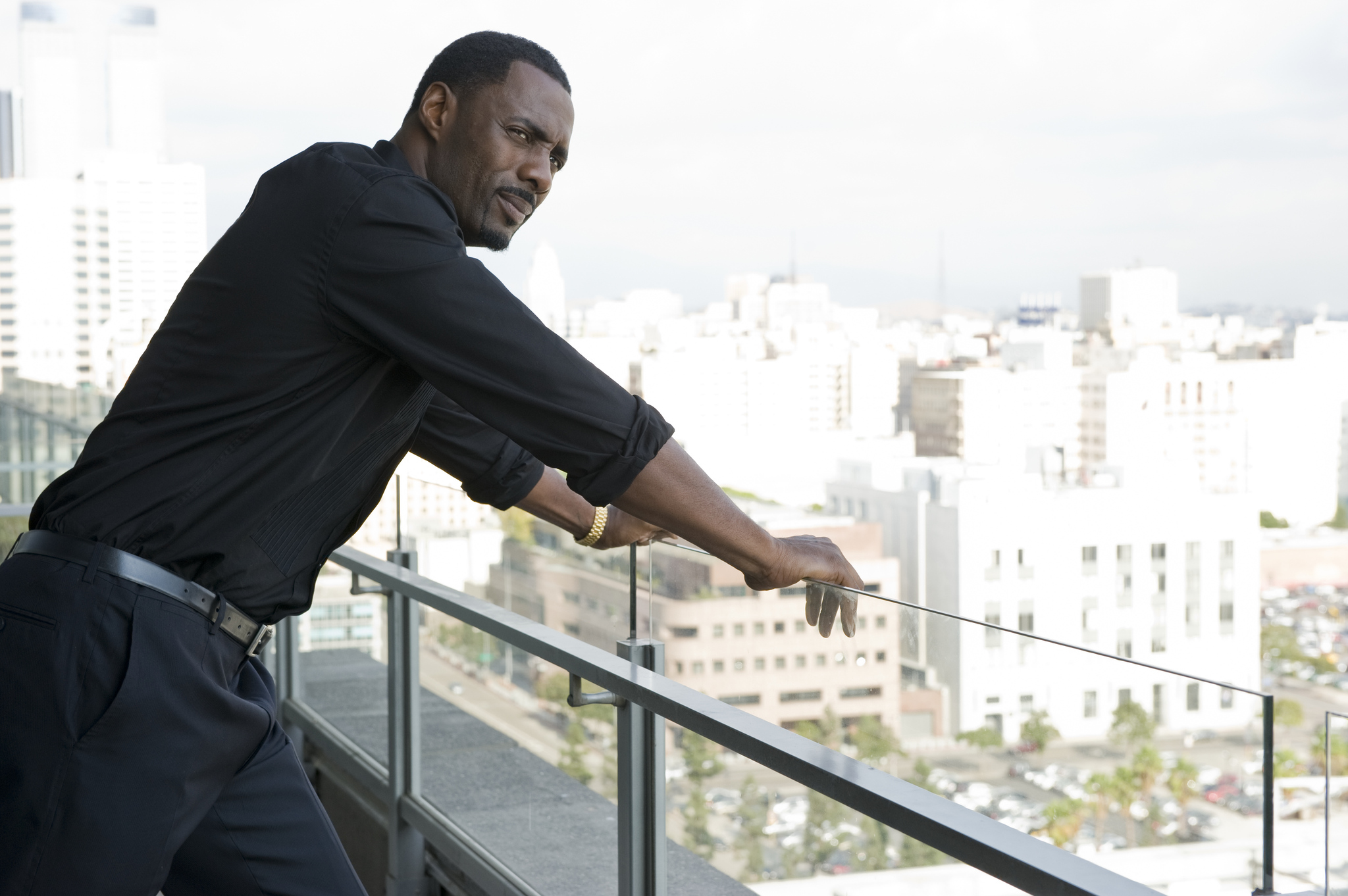 Still of Idris Elba in Takers (2010)