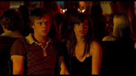 Tara Elders and Sanne den Hartogh in Sextet (2007)