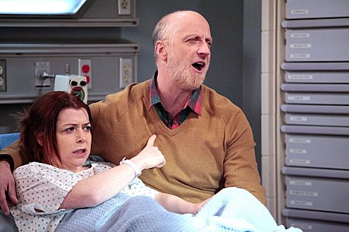 Still of Alyson Hannigan and Chris Elliott in Kaip as susipazinau su jusu mama (2005)