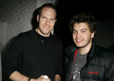 Toby Emmerich and Emile Hirsch at event of Alfa gauja (2006)