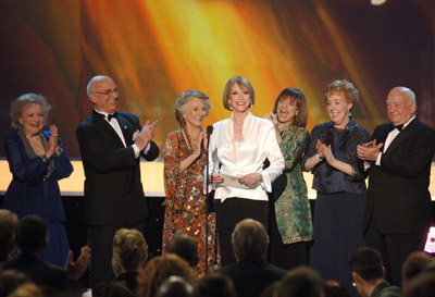 Edward Asner, Valerie Harper, Cloris Leachman, Mary Tyler Moore, Georgia Engel, Gavin MacLeod and Betty White at event of 13th Annual Screen Actors Guild Awards (2007)
