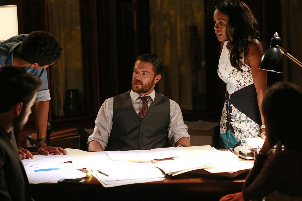 Still of Alfred Enoch, Charlie Weber and Aja Naomi King in How to Get Away with Murder (2014)