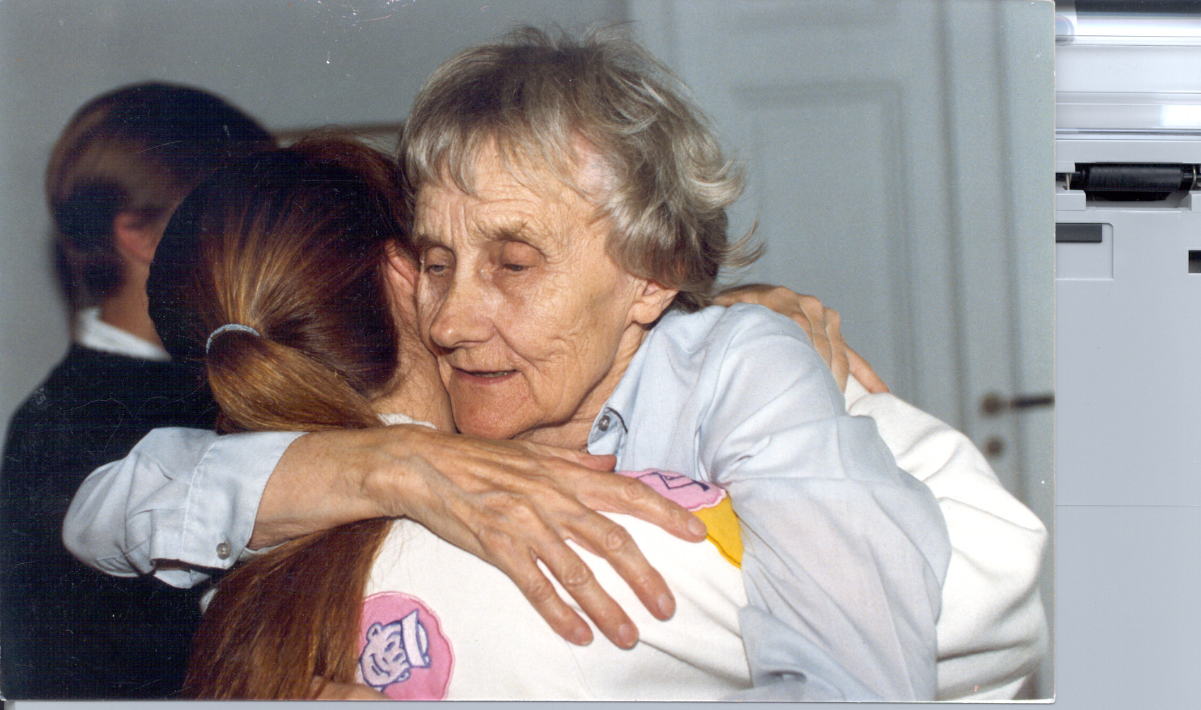 Astrid Lindgren greets Tami Erin in Stockholm, Sweden for the Royal Premiere with King Carl and Queen Sylvia of Sweden for the The New Adventures of Pippi Longstocking by Columbia Pictures.