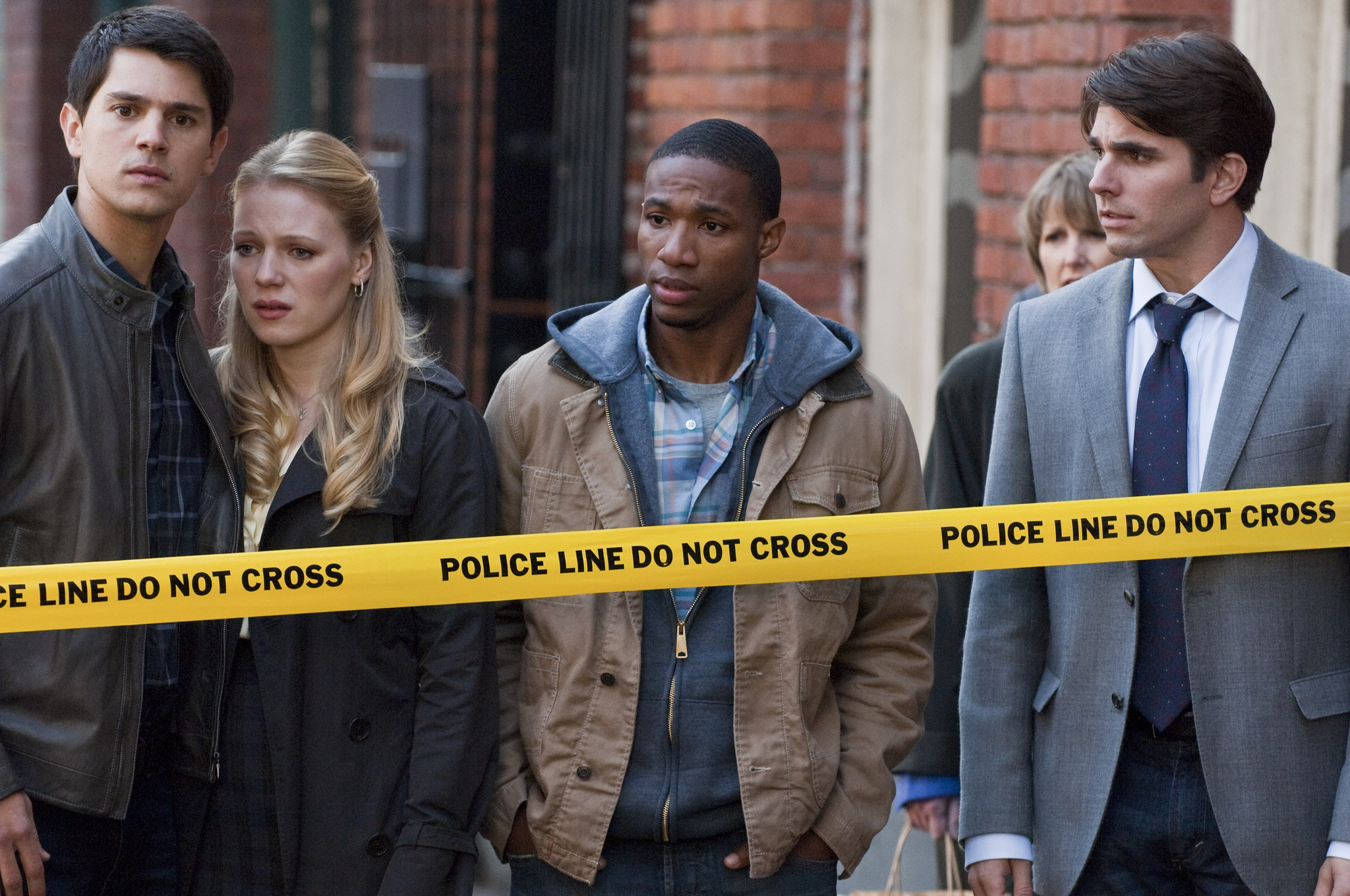 Still of Emma Bell, Arlen Escarpeta and Miles Fisher in Galutinis tikslas 5 3D (2011)