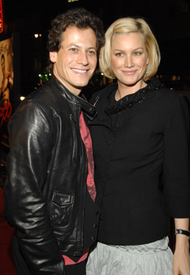 Alice Evans and Ioan Gruffudd at event of 300 (2006)