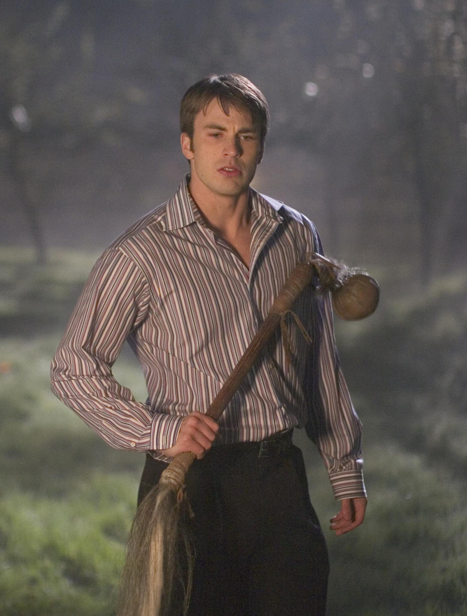 Still of Chris Evans in Fierce People (2005)