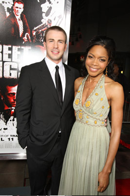 Chris Evans and Naomie Harris at event of Street Kings (2008)