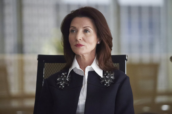Still of Michelle Fairley in Suits (2011)
