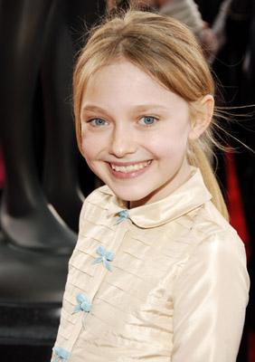 Dakota Fanning at event of 12th Annual Screen Actors Guild Awards (2006)