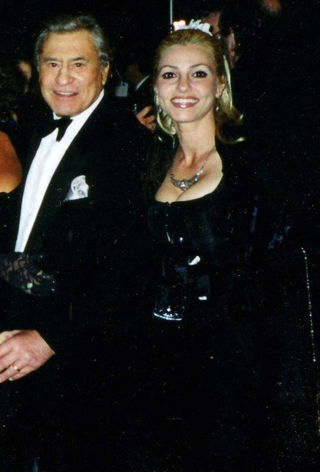 James & Stella at night of 1000 stars Academy Awards ceremony 2002