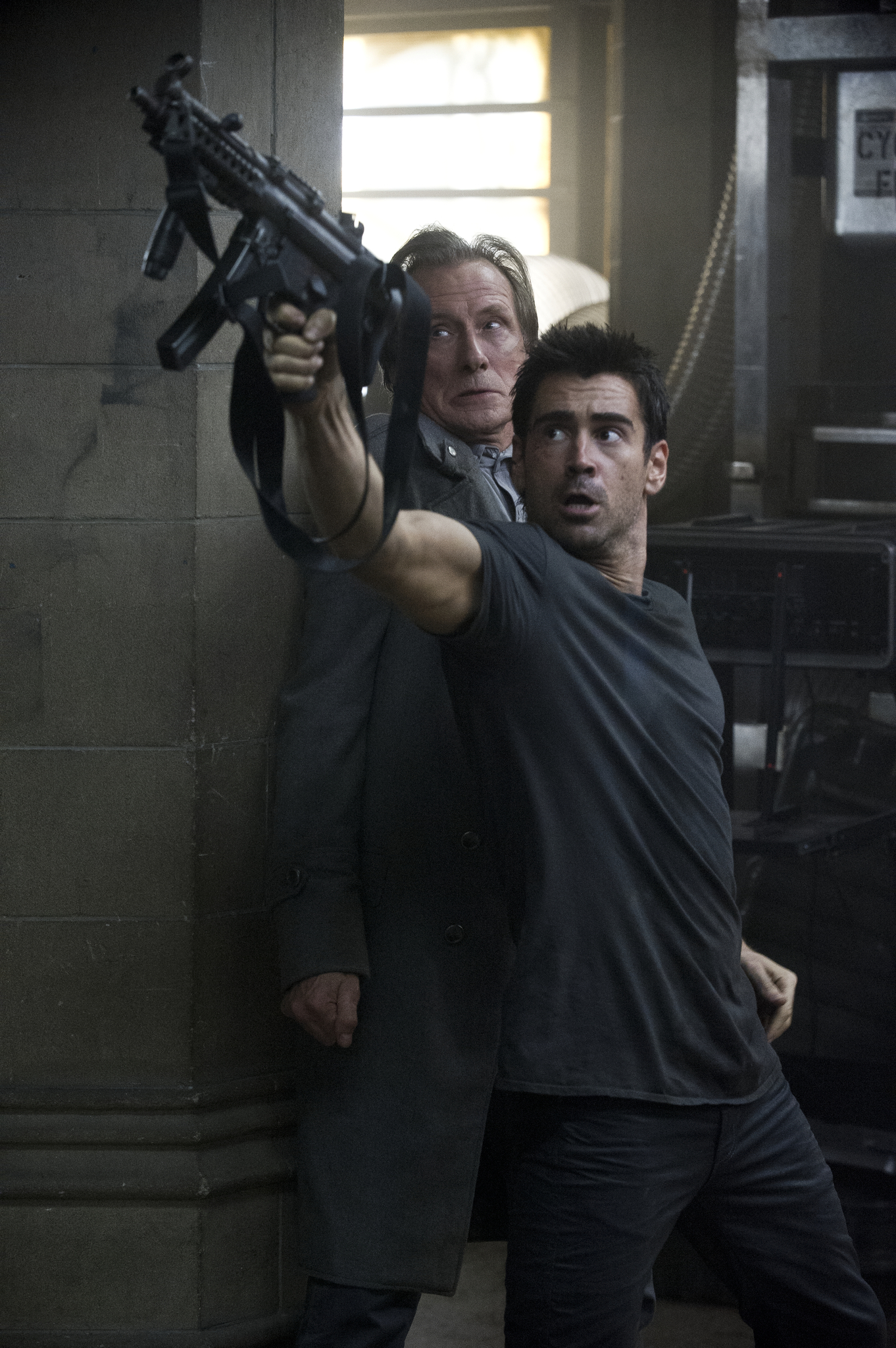 Still of Colin Farrell and Bill Nighy in Viska prisiminti (2012)