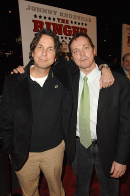 Bobby Farrelly and Peter Farrelly at event of The Ringer (2005)