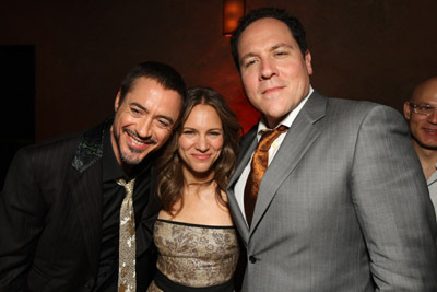 Robert Downey Jr., Jon Favreau and Susan Downey at event of Gelezinis zmogus (2008)