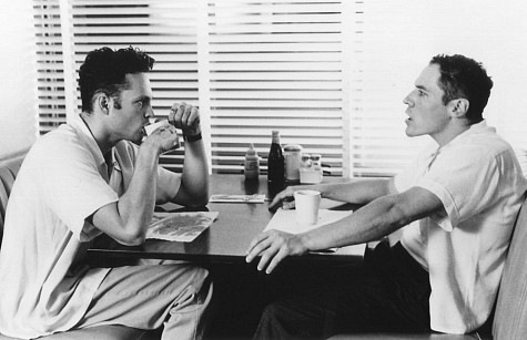 Still of Vince Vaughn and Jon Favreau in Swingers (1996)