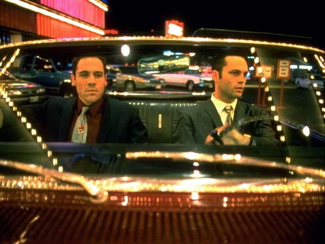 Still of Vince Vaughn and Jon Favreau in Swingers (1996)