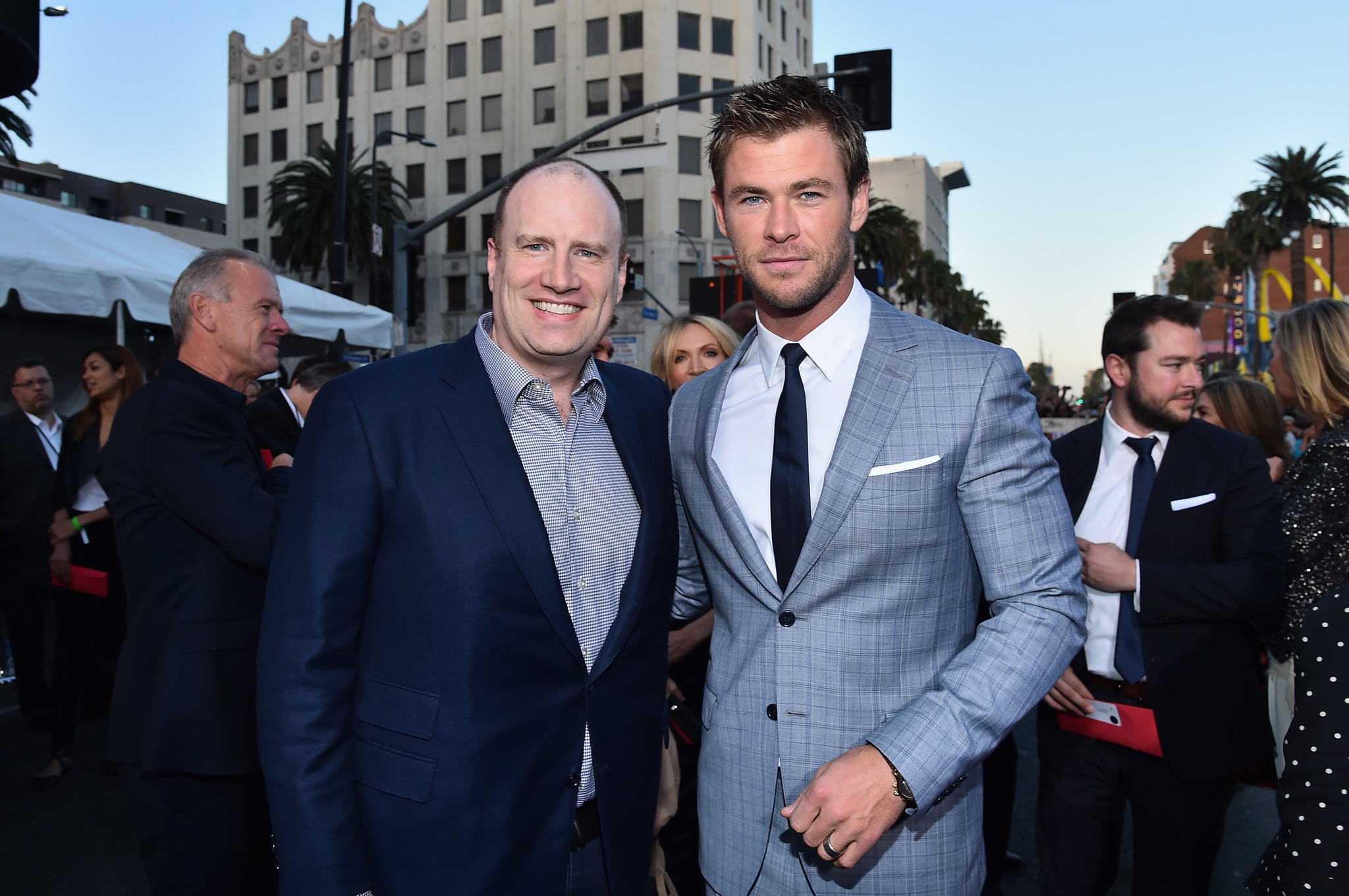 Kevin Feige and Chris Hemsworth at event of Kersytojai 2 (2015)