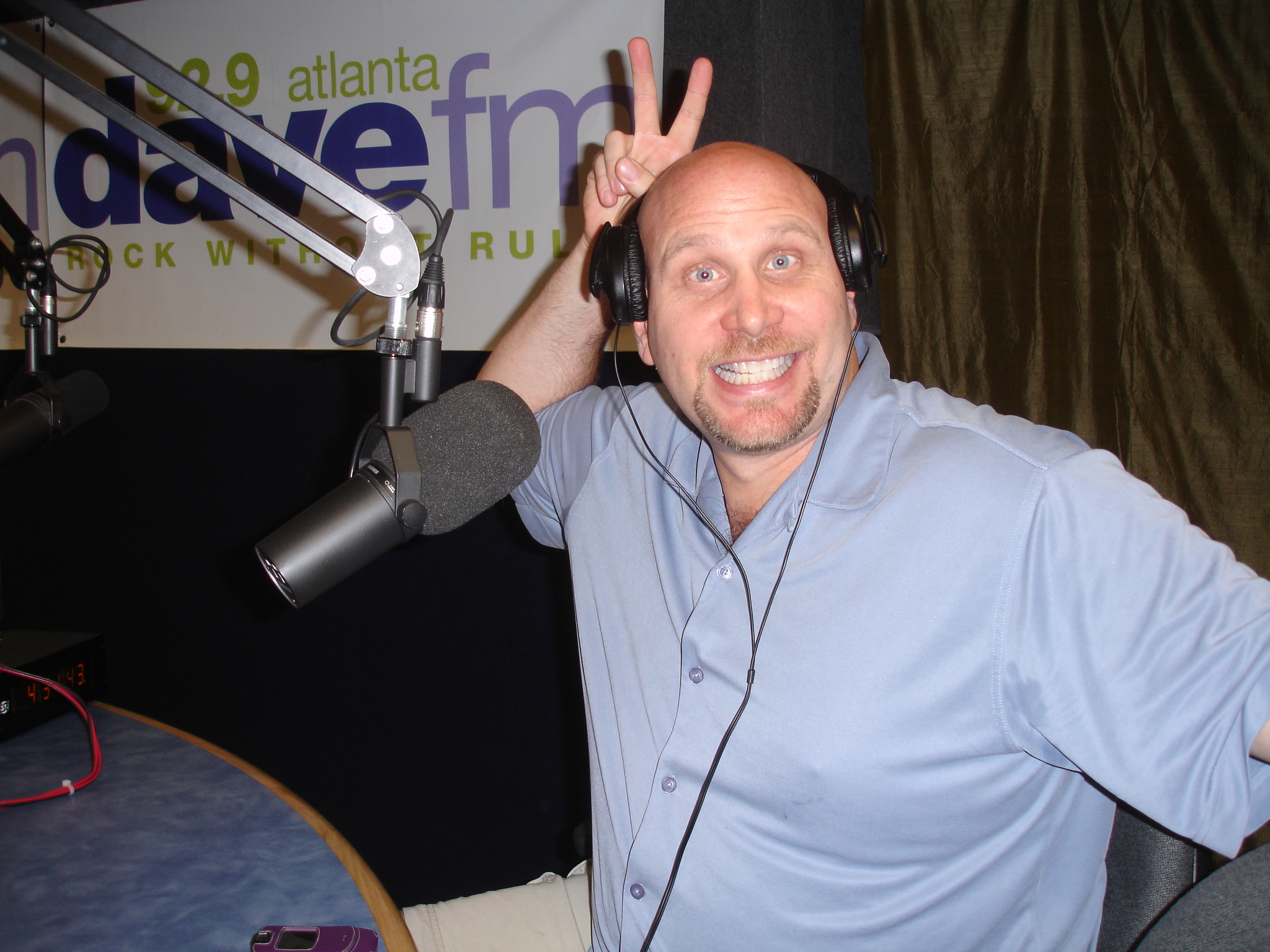 Ken Feinberg talks Dragoncon on 92.9 DaveFM Atlanta, GA.