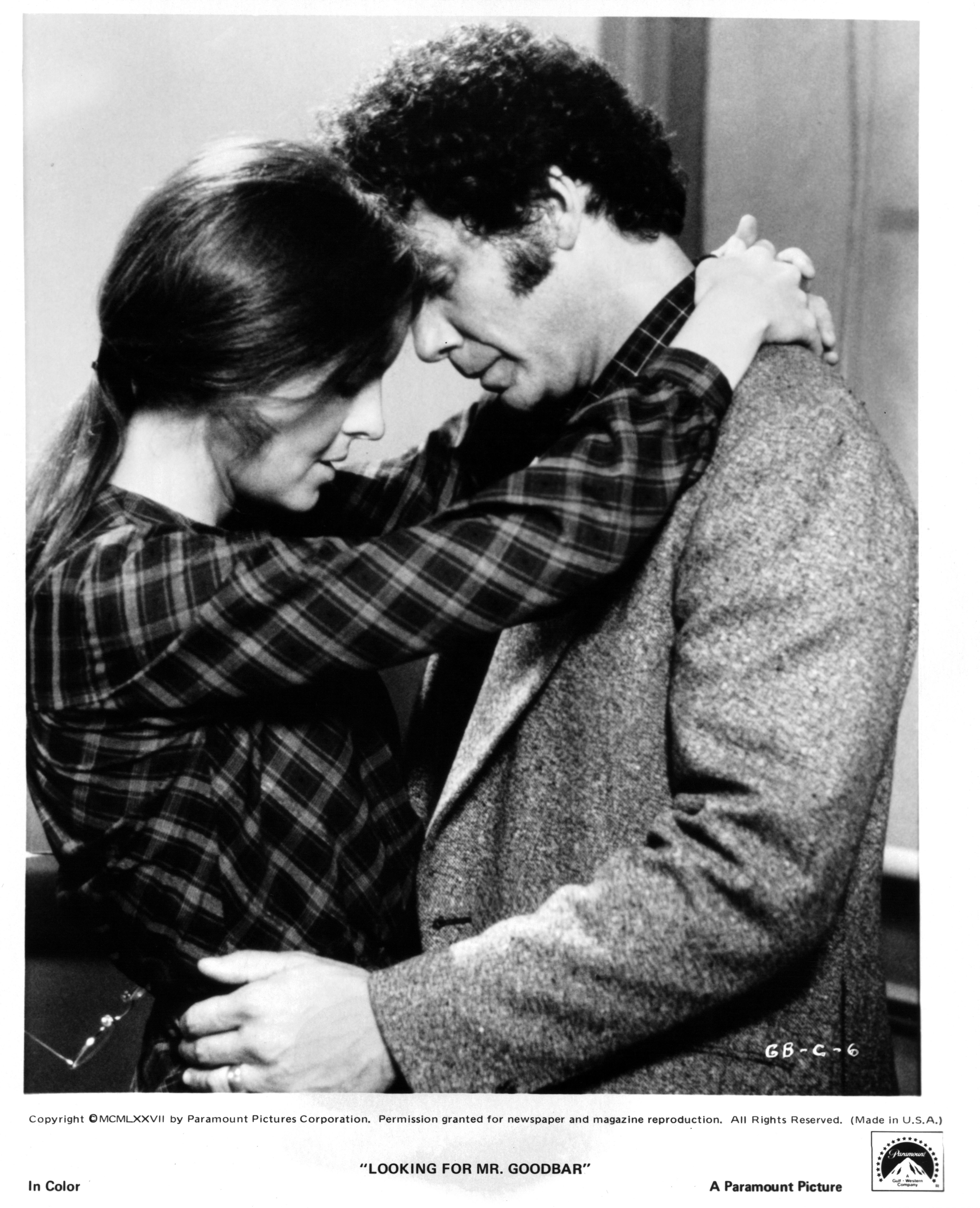 Still of Diane Keaton and Alan Feinstein in Looking for Mr. Goodbar (1977)