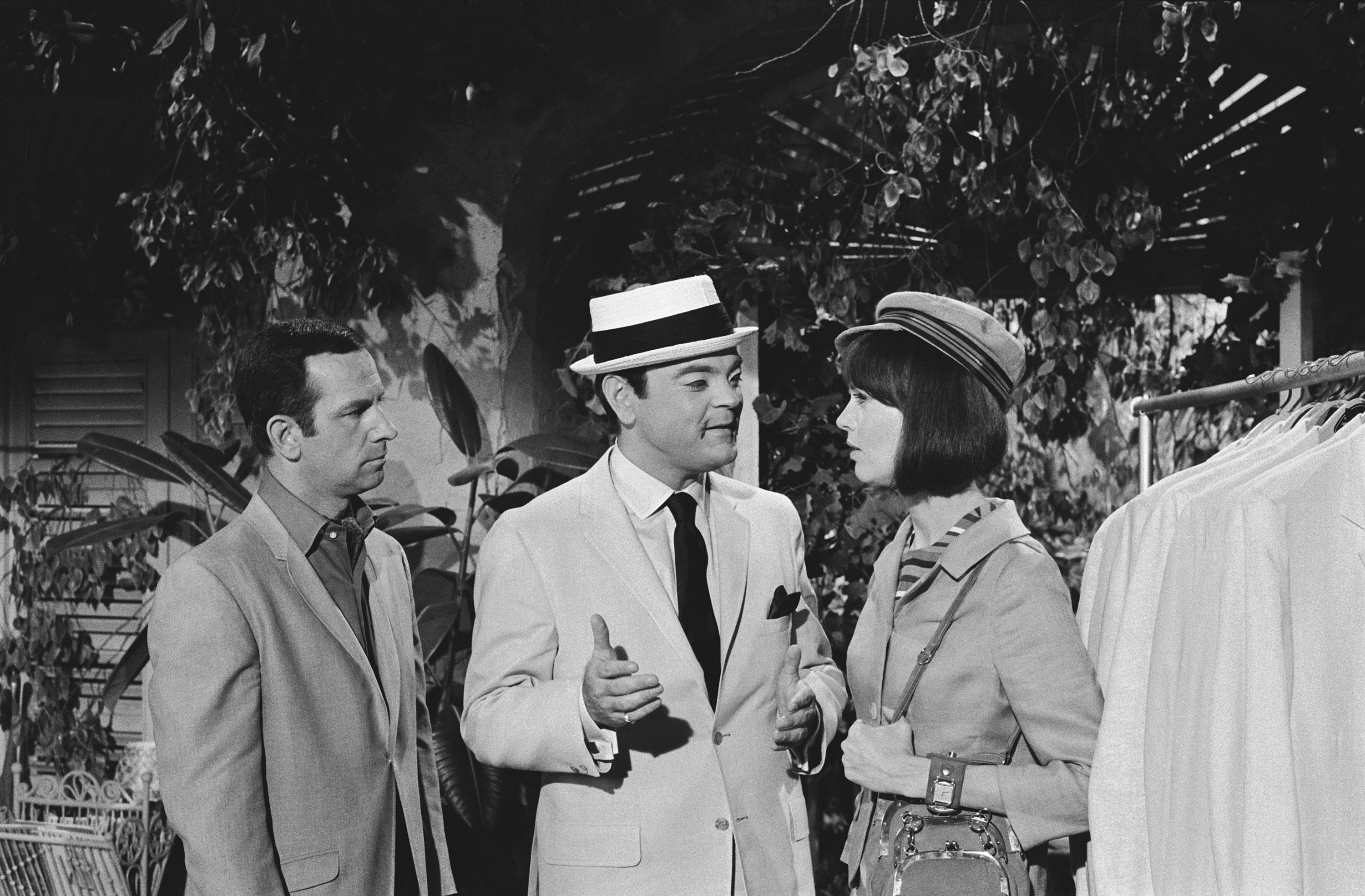 Still of Don Adams, Barbara Feldon and Joey Forman in Get Smart (1965)